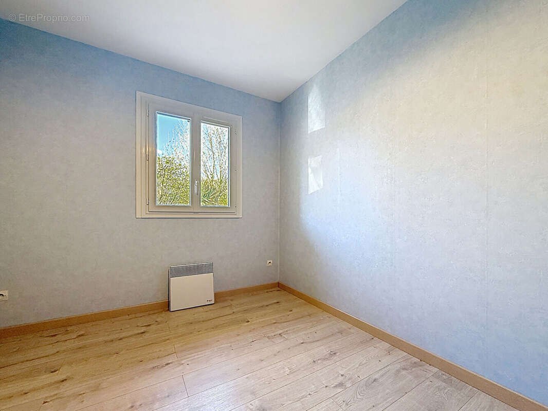 Maison à L'ISLE-D'ABEAU