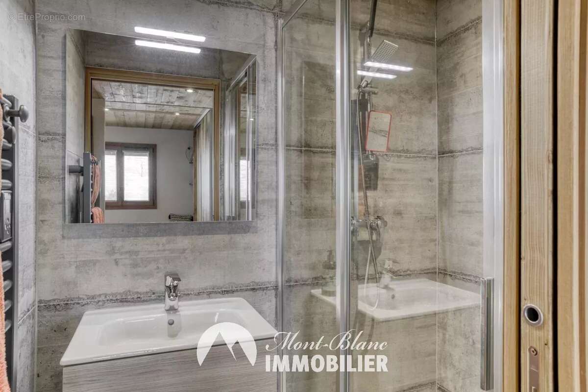 Appartement à COMBLOUX