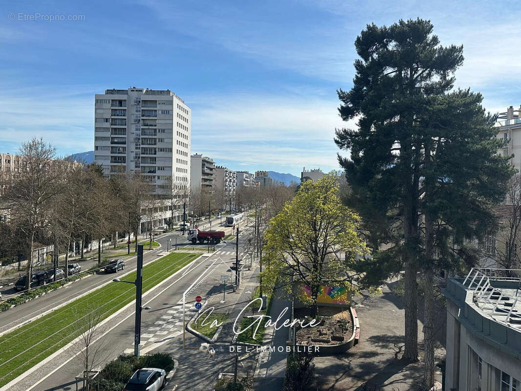 Appartement à GRENOBLE
