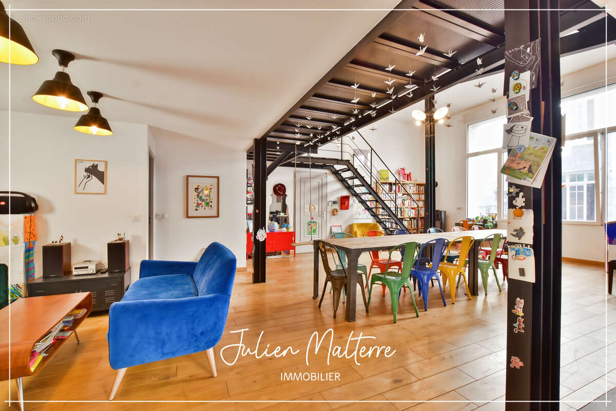 SAINT ETIENNE (42) - Exceptionnel LOFT de 165 m² avec 5 chambres et garage - Quartier Tréfilerie - photo 12