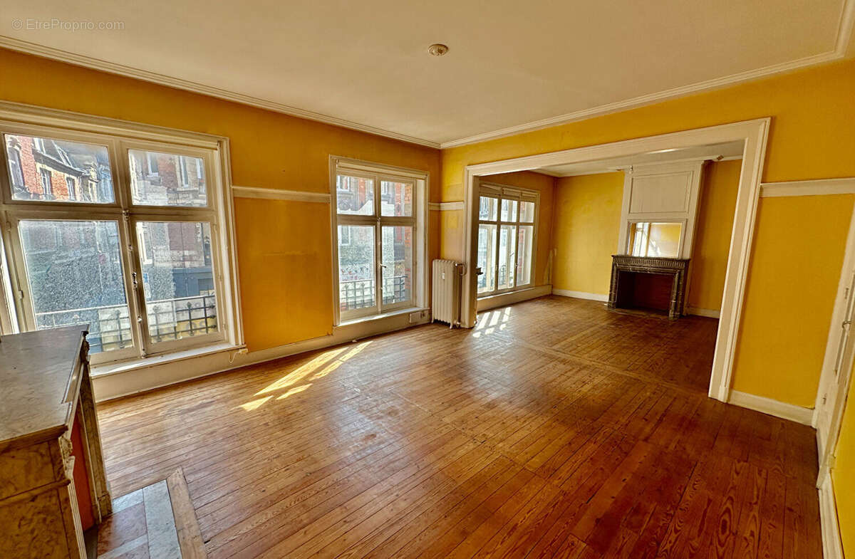 Appartement 3 pièces bis à rénover - Emplacement Prime - photo 4