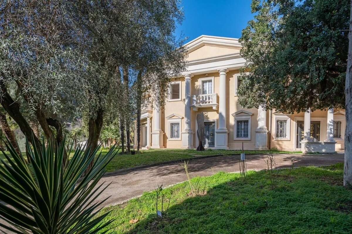 Maison à MENTON