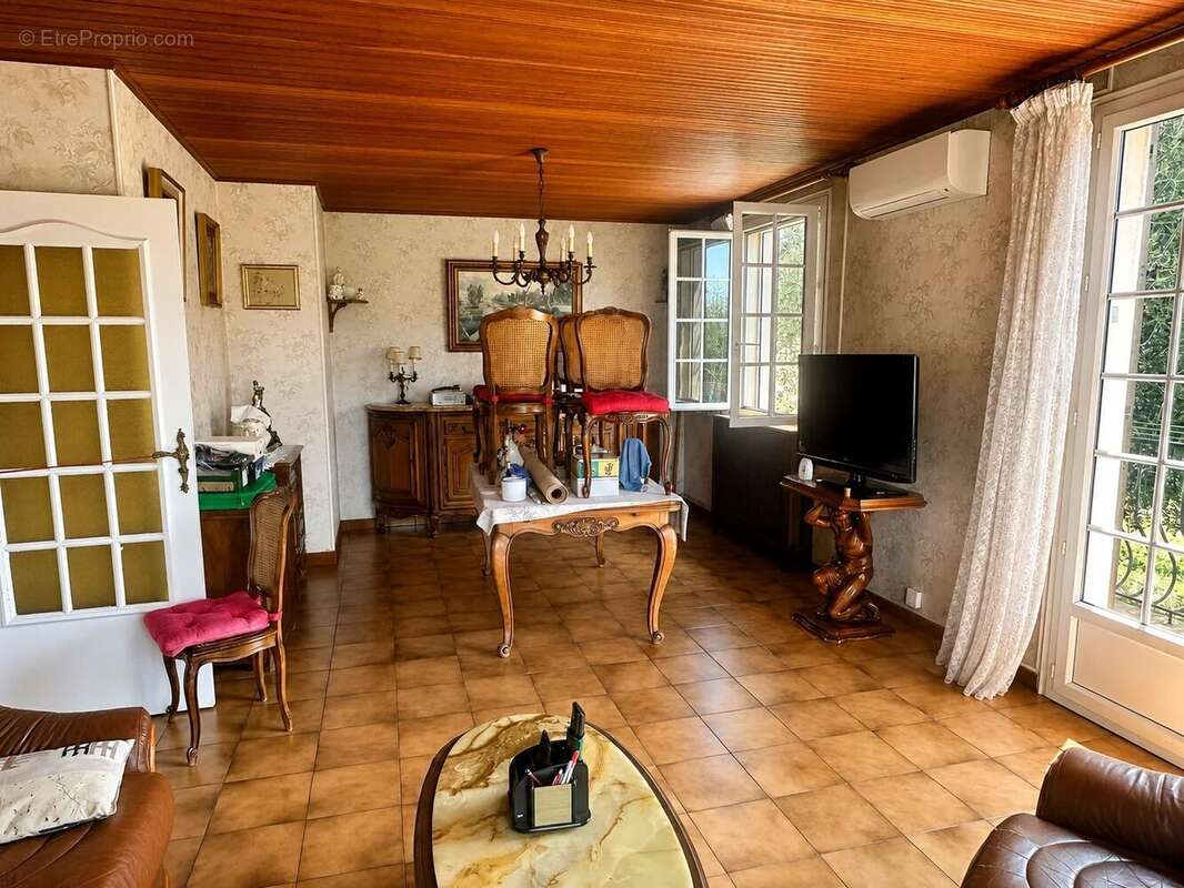 Exclusivité - Maison - photo 19