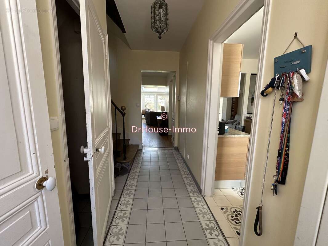 Maison à MANTES-LA-JOLIE