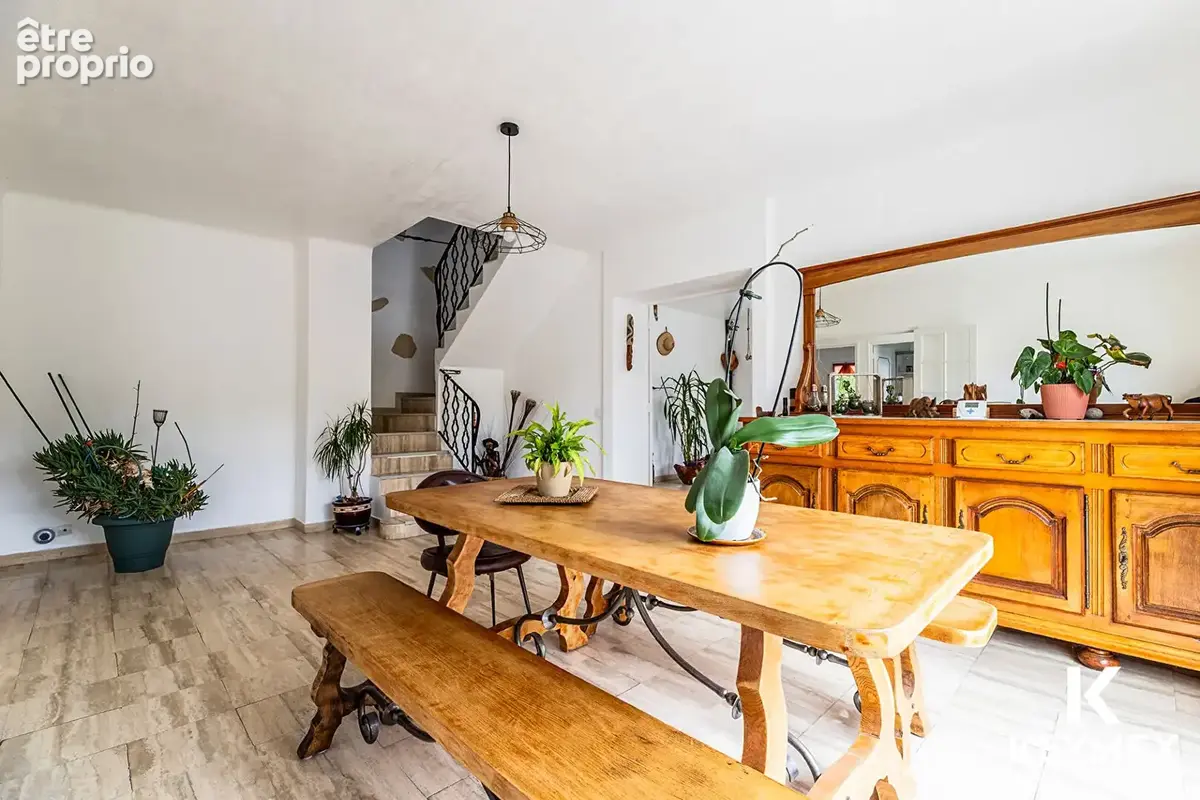 EXCLUSIVITÉ - Maison Mériel 7 pièce(s) 197m2 - photo 6