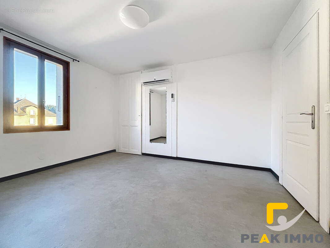 Appartement à SAINT-JEOIRE