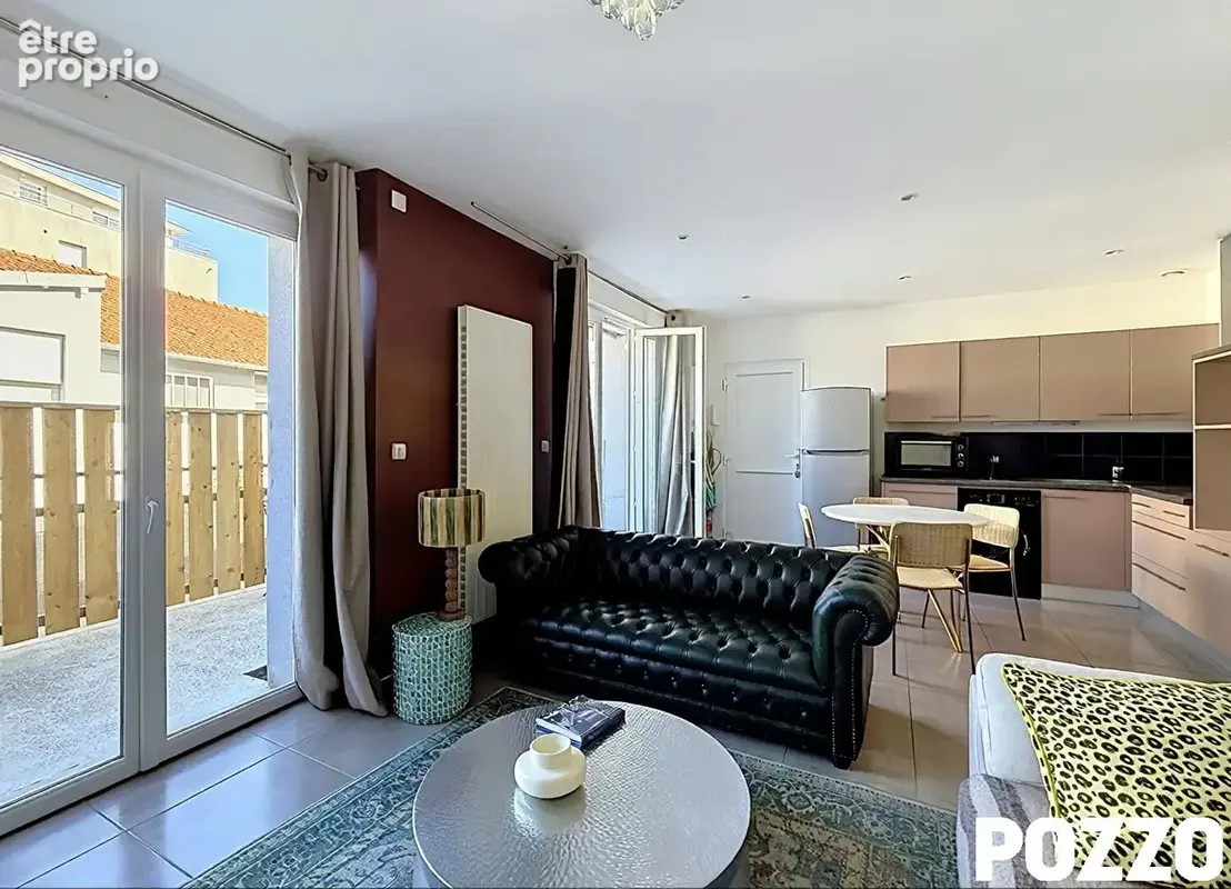 Appartement Granville 1 pièce(s) 45.70 m2 - photo 2