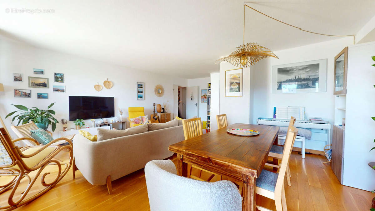 Appartement à MARSEILLE-13E