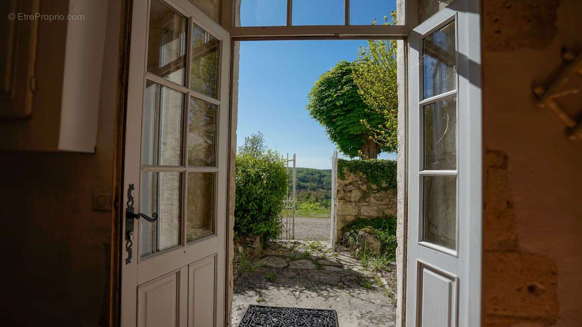 Maison à LACOUR