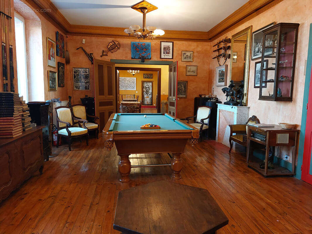 Maison à LA SALVETAT-PEYRALES