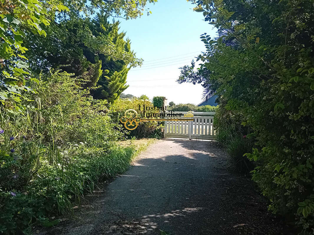 Maison à PLOUGASNOU