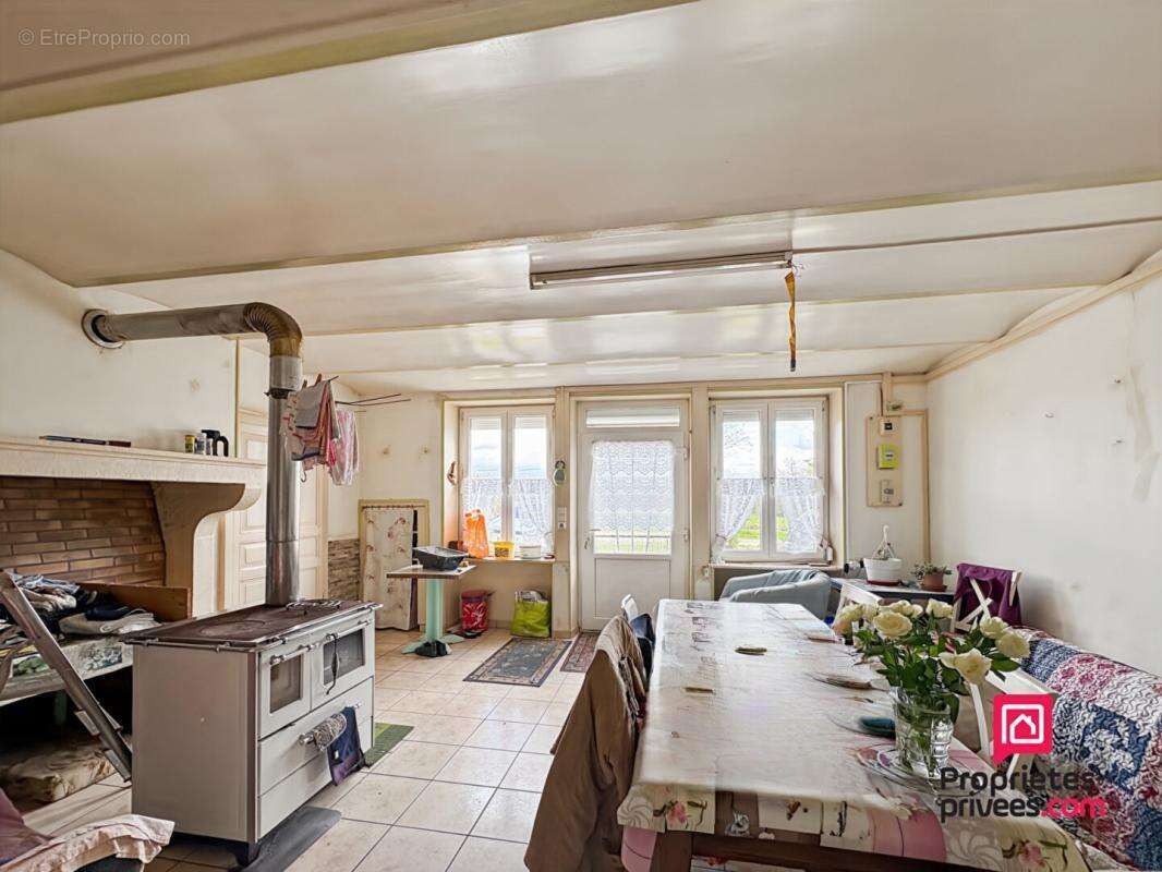 Maison à SAULIEU