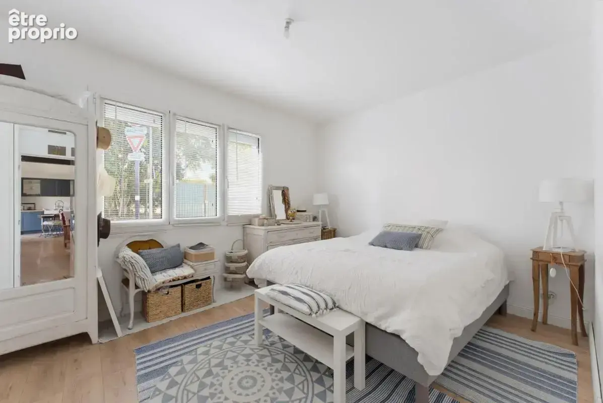 Bastide – Maison de plain-pied rénovée avec jardin et stationnement privé - photo 7