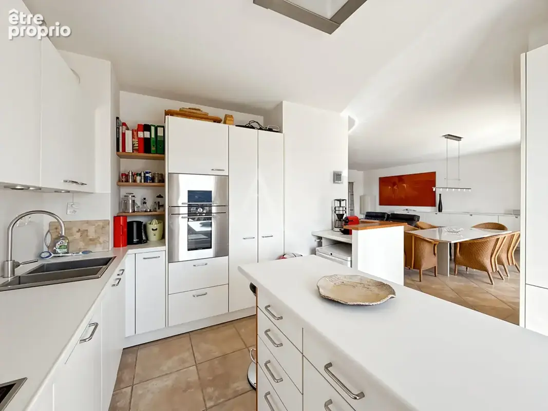 Cannes  VILLA SUR LE TOIT 5 pièces 125m2 +150 m² terrasses - photo 9