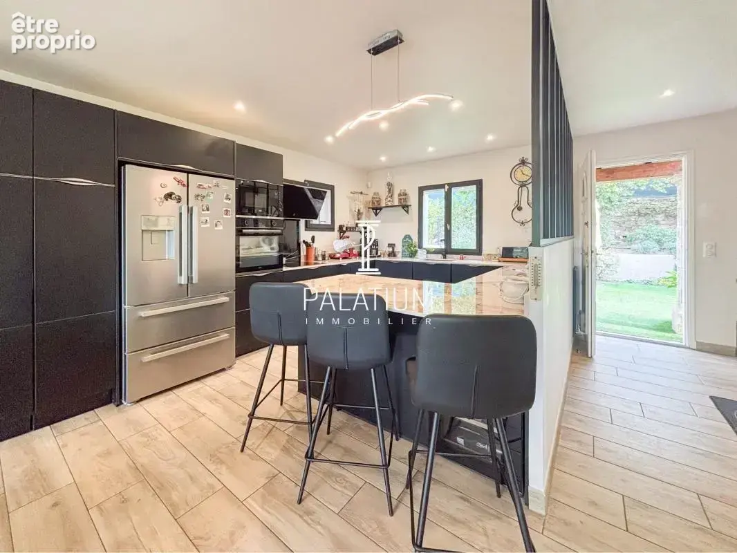 Coup de coeur au calme : maison de plain-pied avec piscine, jard - photo 10