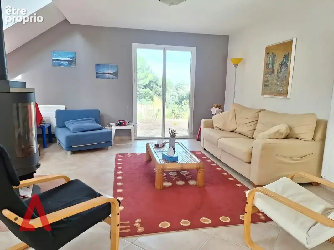 Superbe villa offrant : vue imprenable, grand terrain, piscine et un terrain de tennis! - photo 11