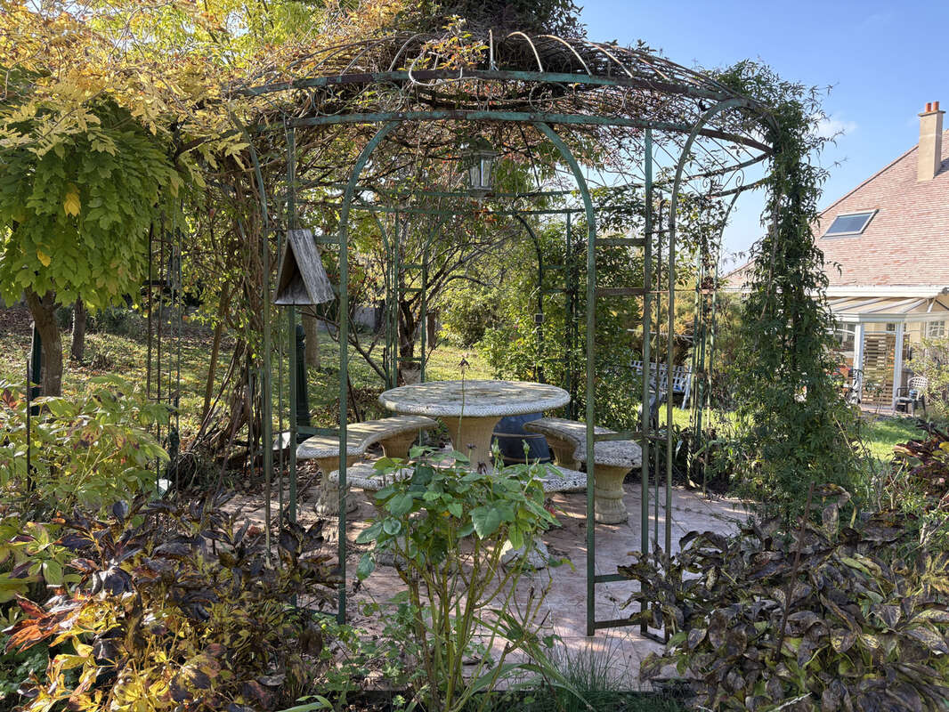 Maison à CHATELLERAULT