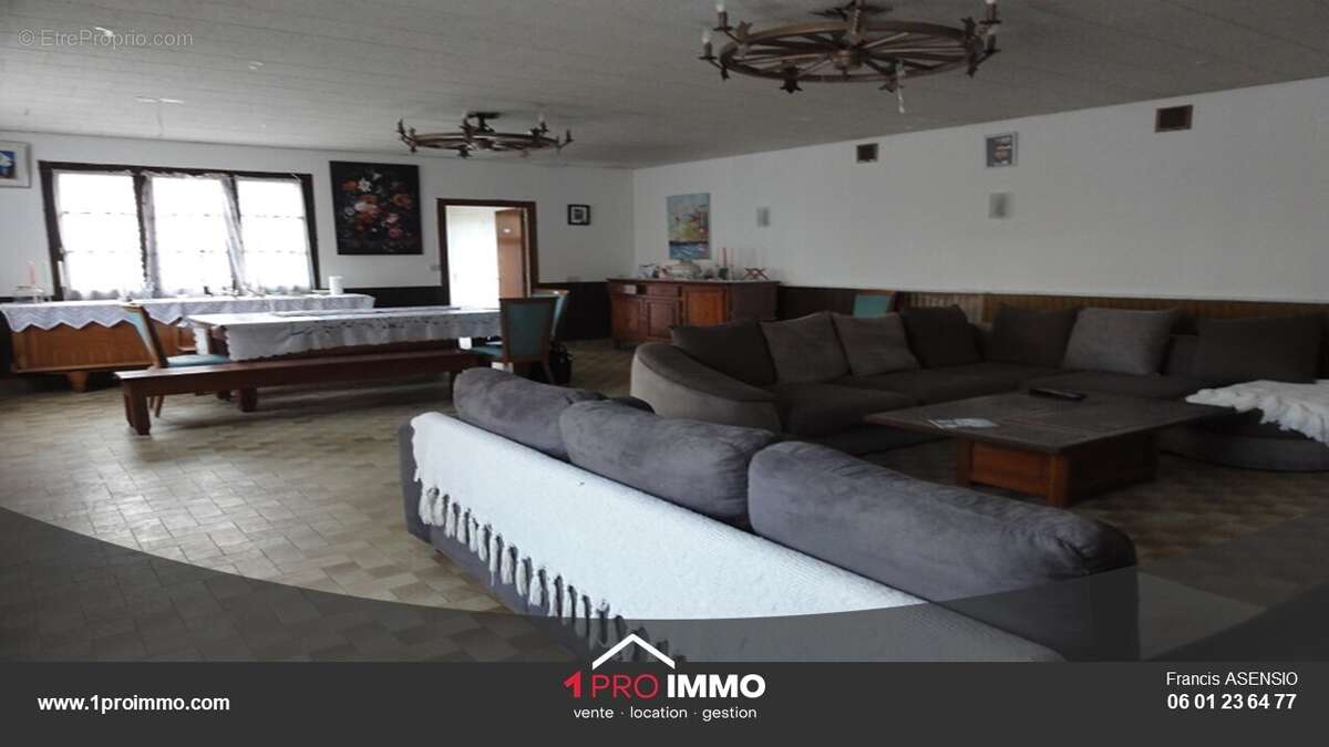 Maison à CHARAVINES