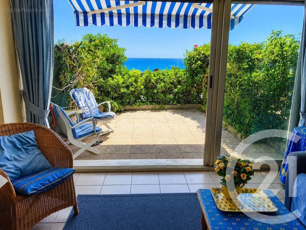 Appartement à MENTON