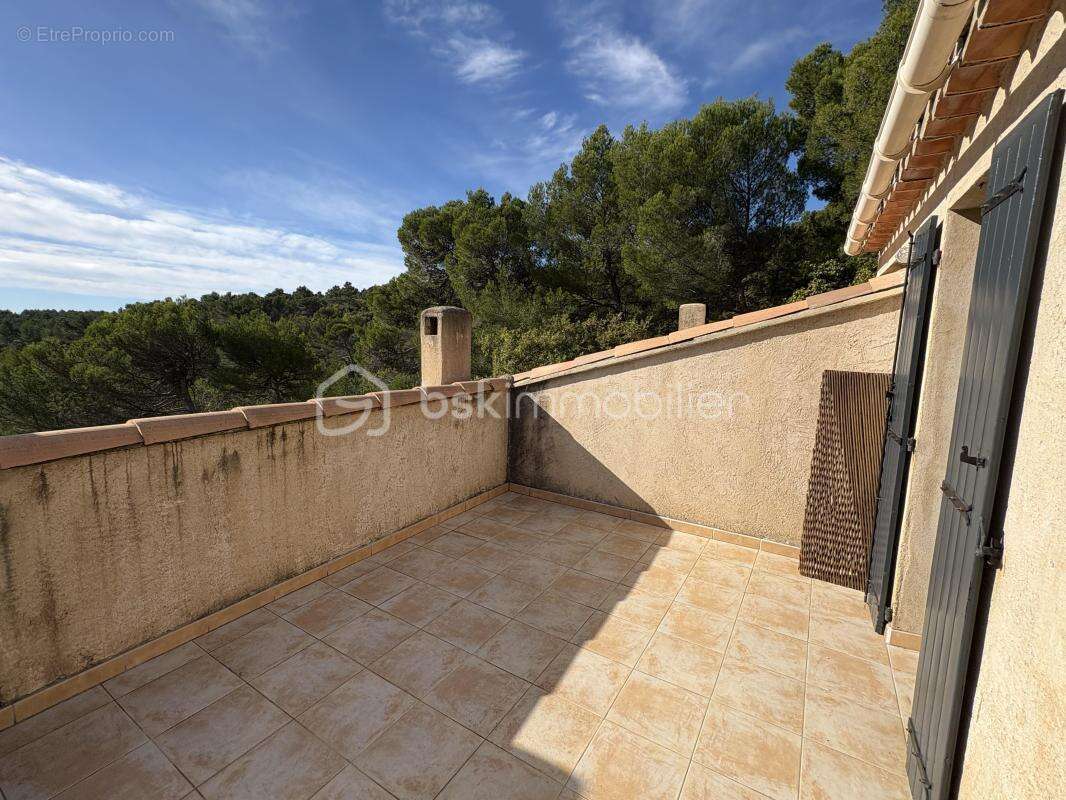 Maison à PIERREVERT
