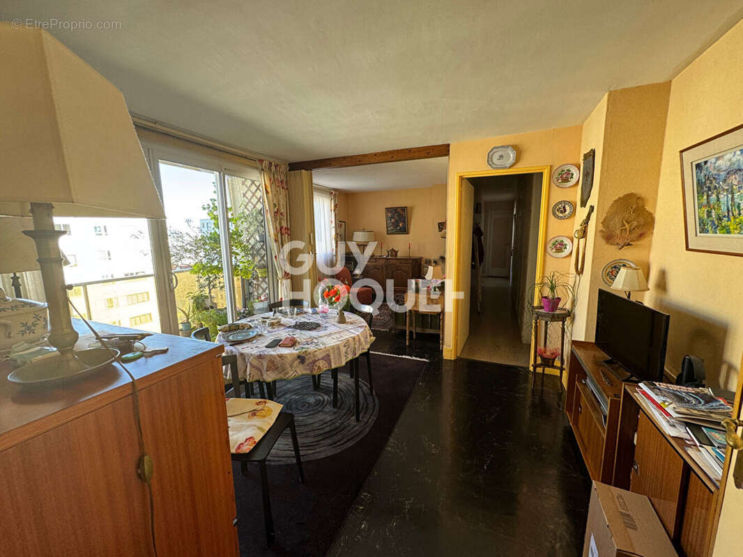 Appartement à VANVES