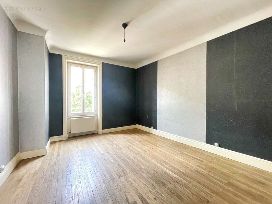 Appartement à GIVORS