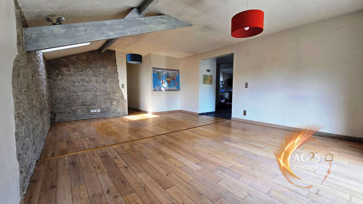  Appartement charmant en dernier étage - photo 2