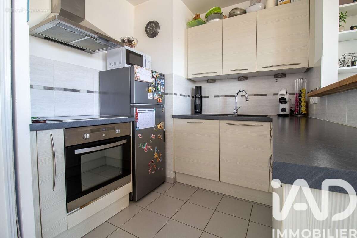 Photo 2 - Appartement à CORBEIL-ESSONNES