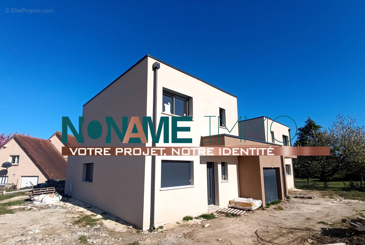 Maison à LA LONDE