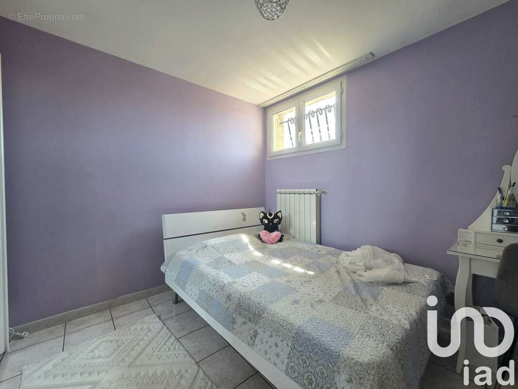 Photo 7 - Maison à ENTRAIGUES-SUR-LA-SORGUE