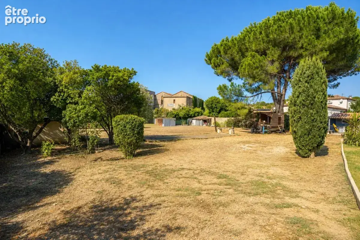 Maison de 6 pièces de 179 m² à Gabian - photo 13