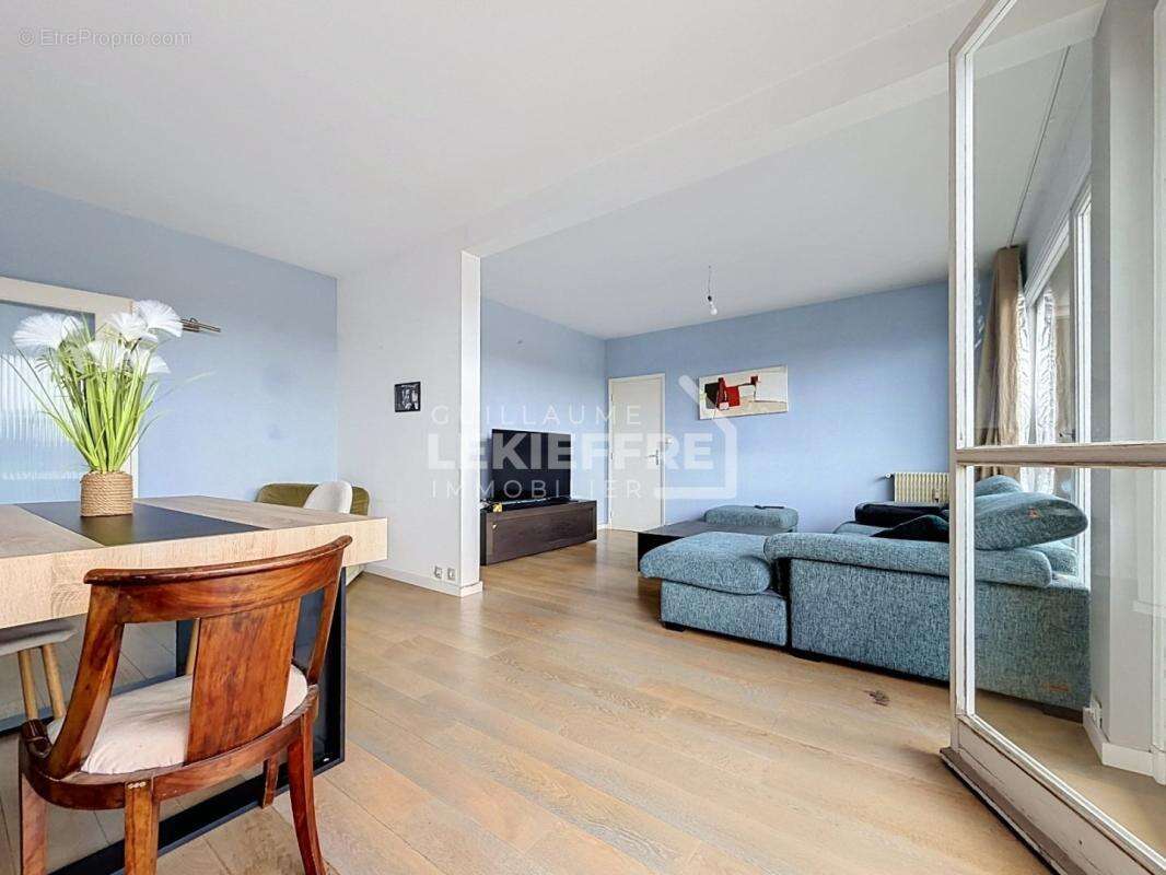 Appartement à MARCQ-EN-BAROEUL