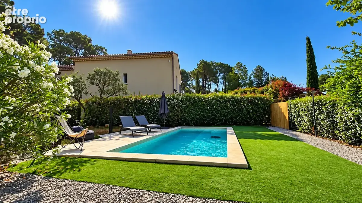Roussillon, Luberon belle maison de plus de 200 m2 avec jardin et piscine. - photo 9