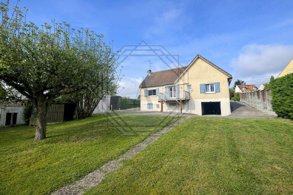 Maison à L'ISLE-ADAM