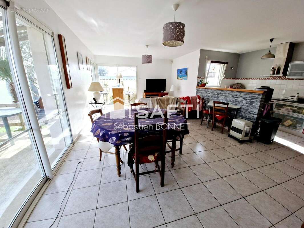 Photo 3 - Maison à ANGLES