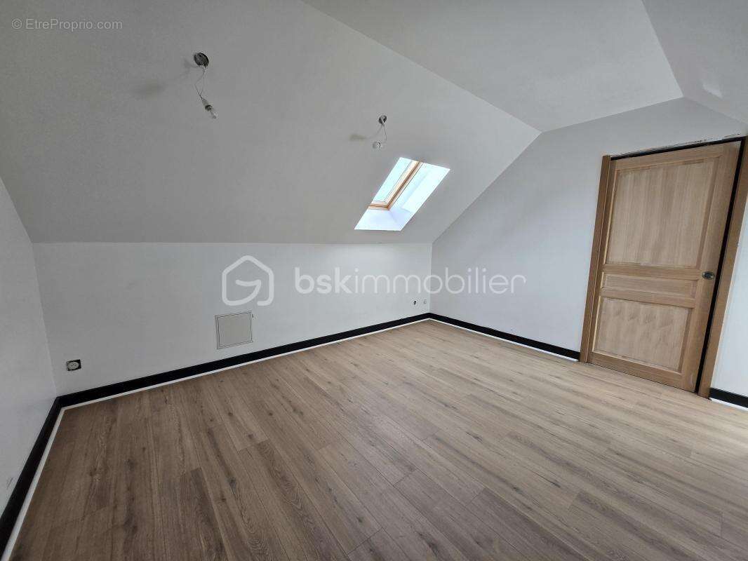 Maison à GERMIGNY-SUR-LOIRE