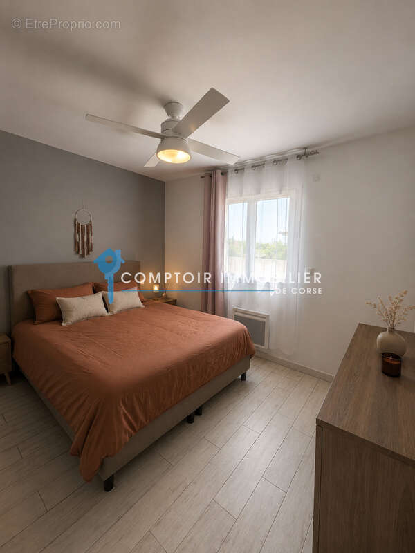 Villa T5 Secteur Ghisonaccia Centre - photo 9