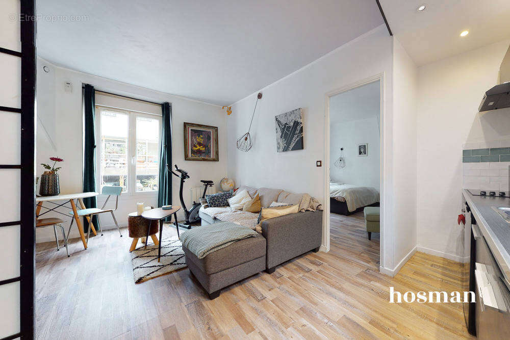 Charmant 2 pièces - 33m2 - 2ème étage, Calme, Sans perte d'Espace, Cuisine Ouverte - Rue Doudeauville - Chateau Rouge - Paris 18 - photo 4