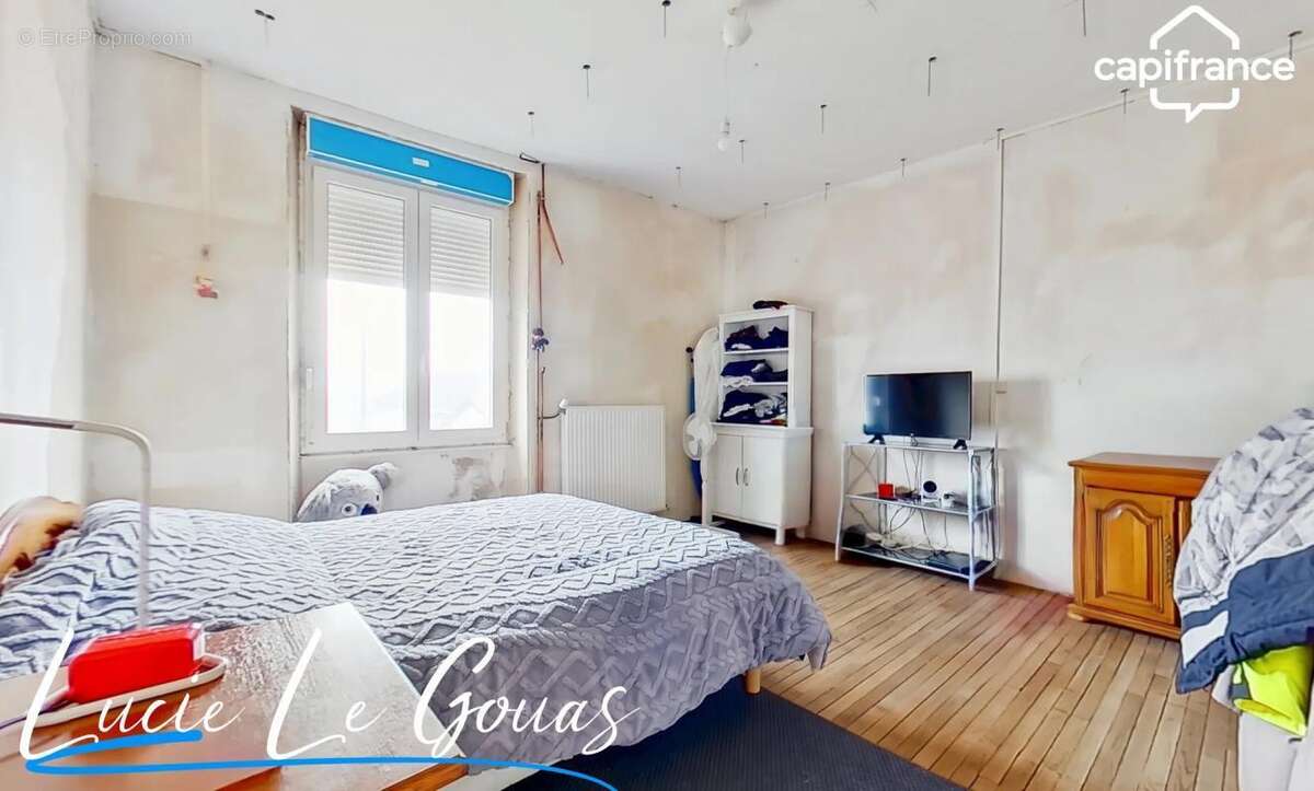 Maison de 8 pièces de 180 m² à Piennes - photo 4