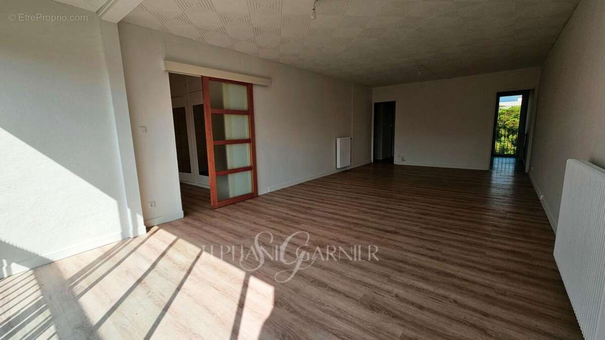 Appartement à SAINT-CYPRIEN