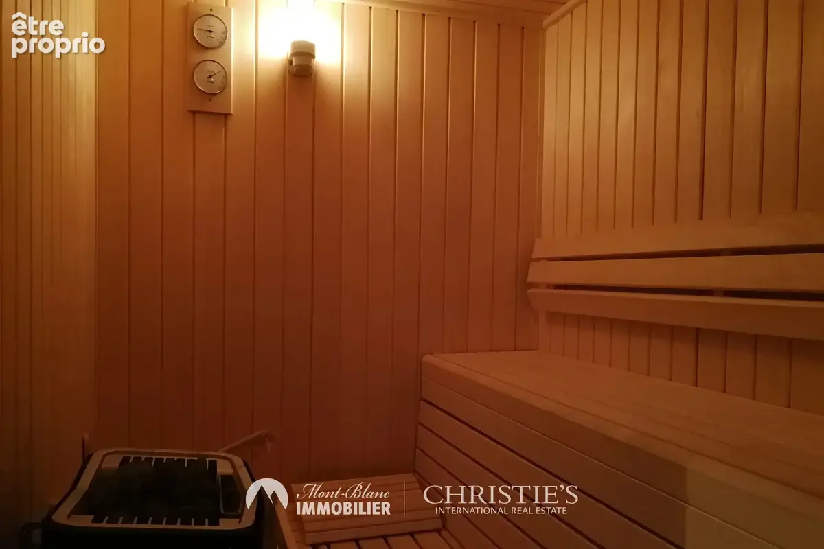 Rare opportunité : Murs et Fonds d'un hôtel 4 étoiles dans le Grand Massif. - photo 16