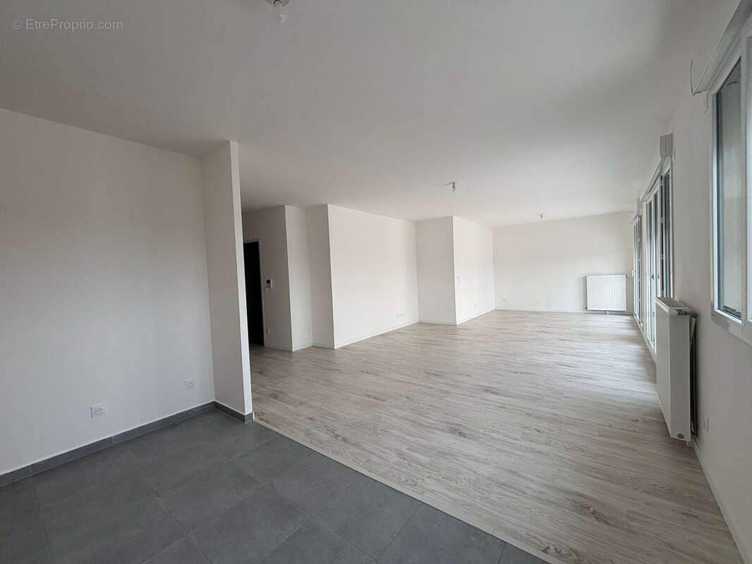 Appartement à AULNAY-SOUS-BOIS