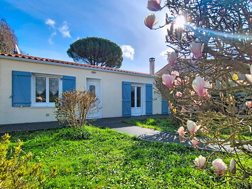 Maison à PERIGNY