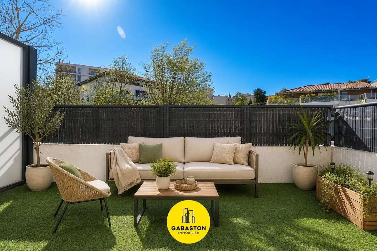 Appartement à MARSEILLE-11E