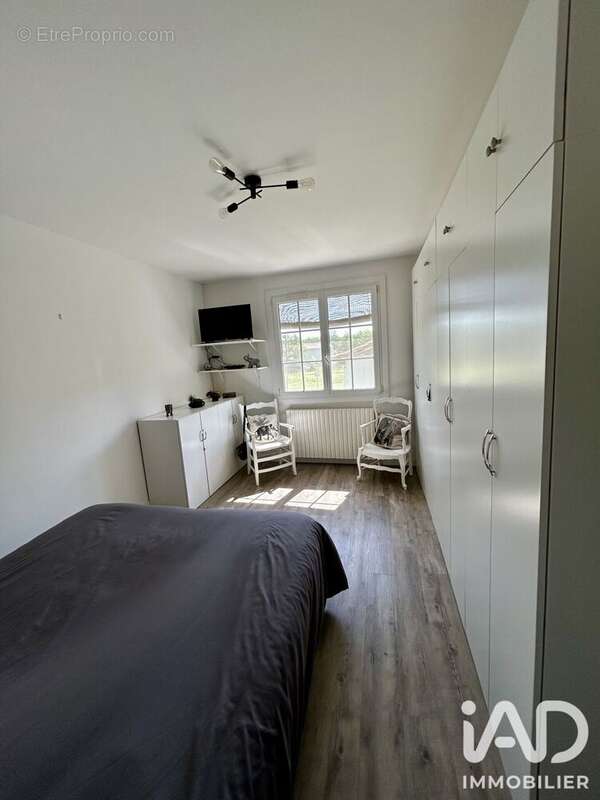 Maison 175 m² à Puylaroque  - photo 5