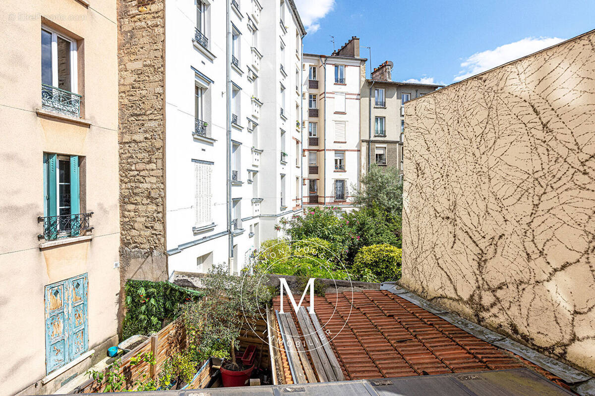 Maison à MONTROUGE