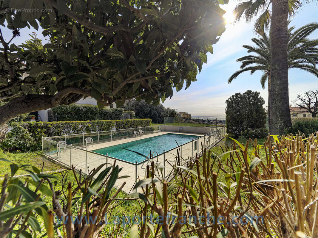 Appartement à CAGNES-SUR-MER