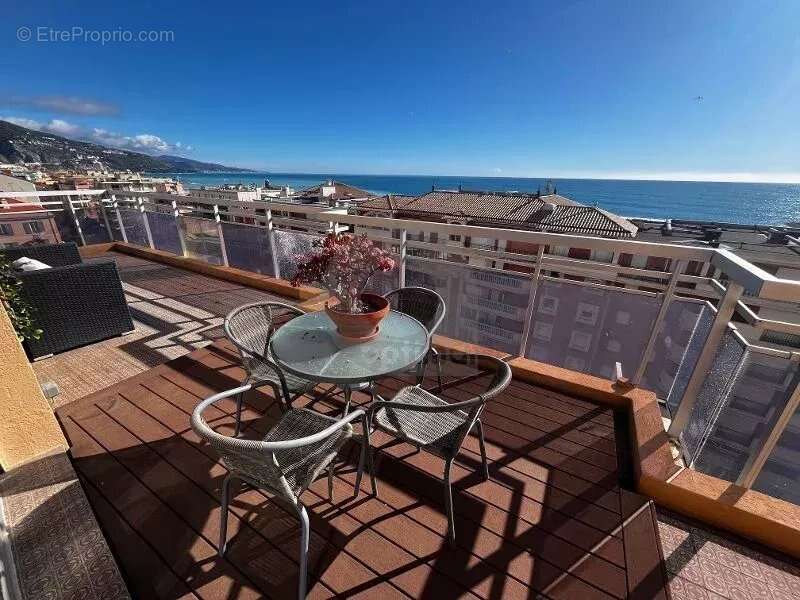 Appartement à MENTON