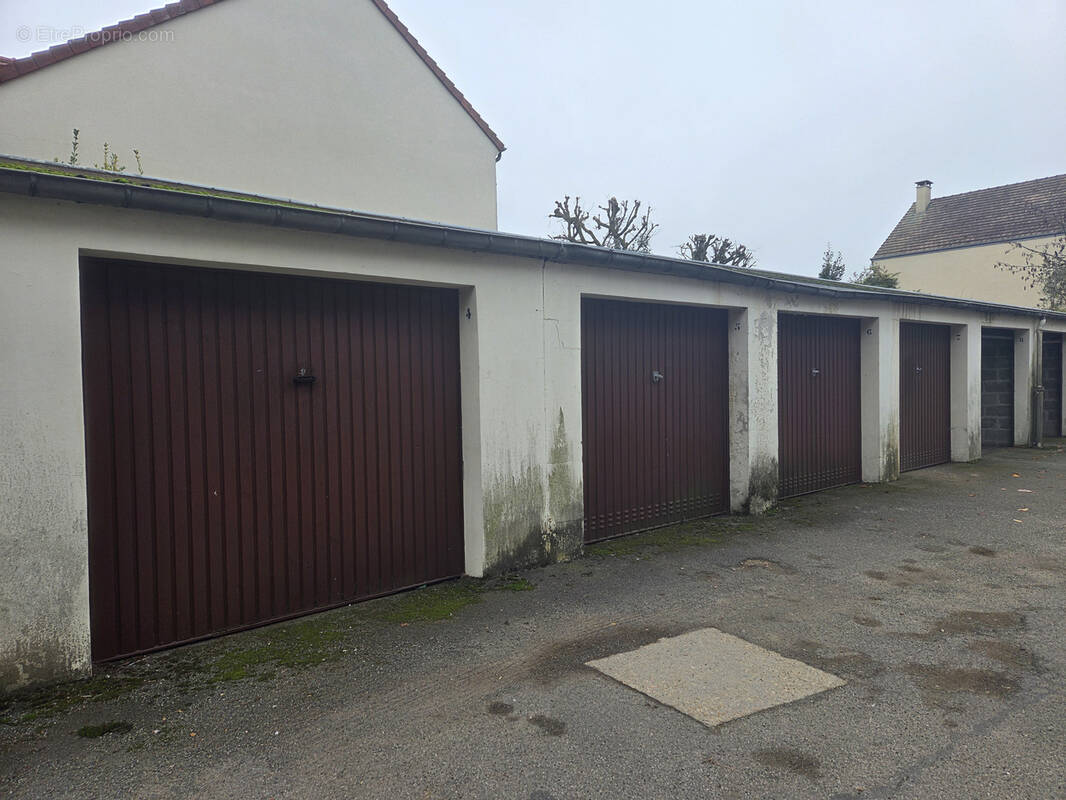 Parking à RAMBOUILLET