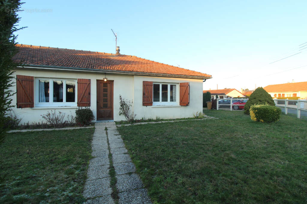 Maison à CHATEAUNEUF-EN-THYMERAIS